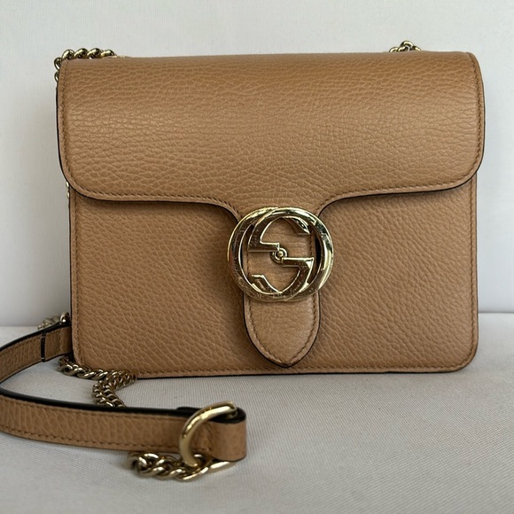 GUCCI INTERLOCKING G SMALL LEATHER SHOULDER BAG tan - Picture 1 of 17